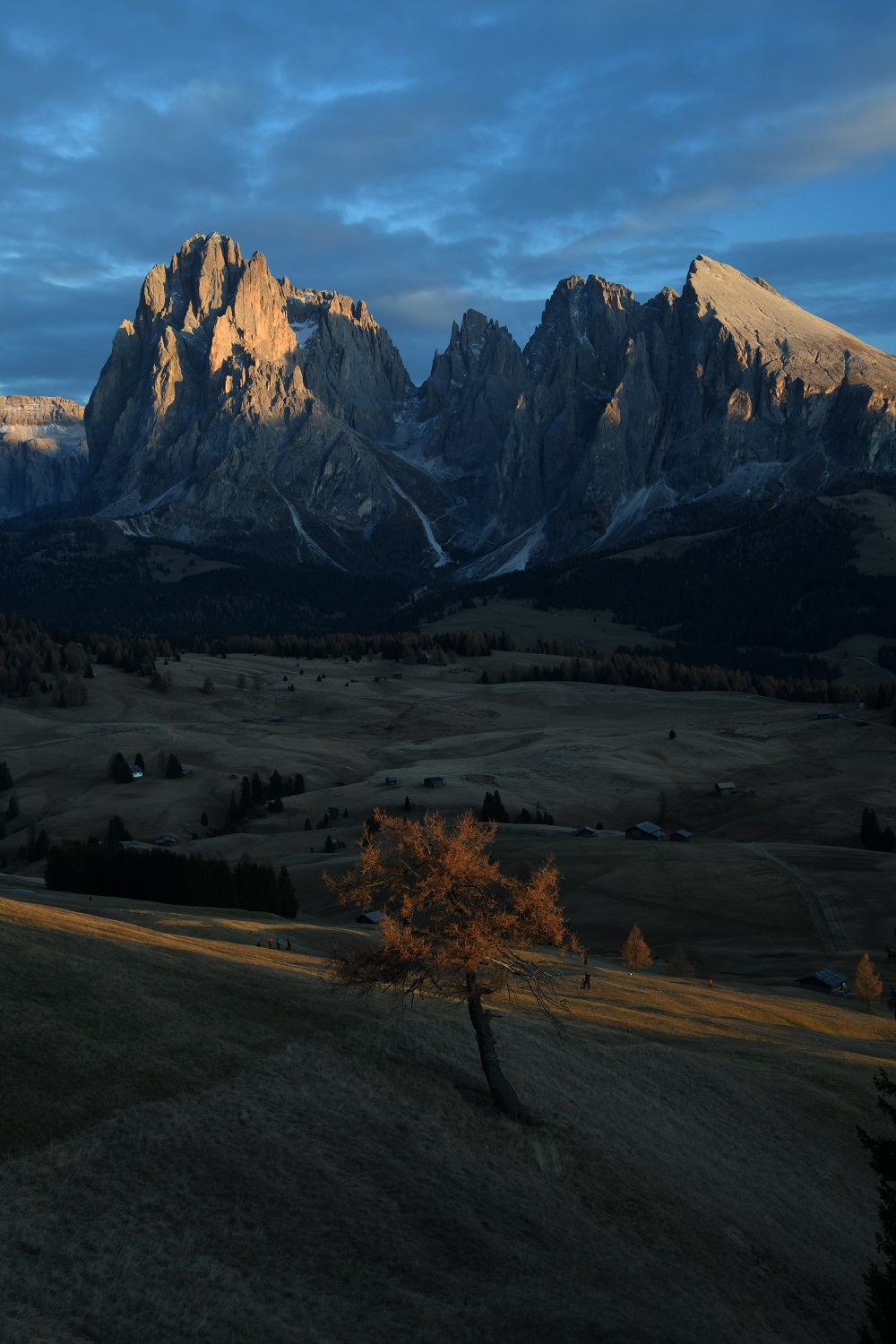 Dolomites.jpg